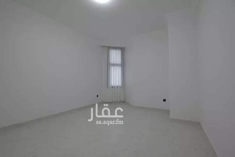 شقة 5 غرف في العليا 11