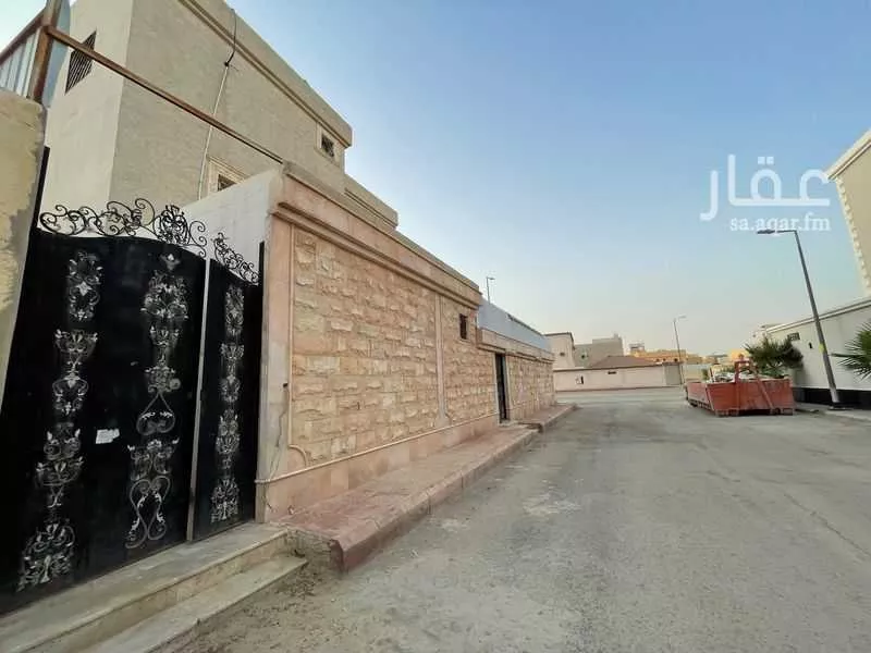 شقة 14 غرف في الحائر 4