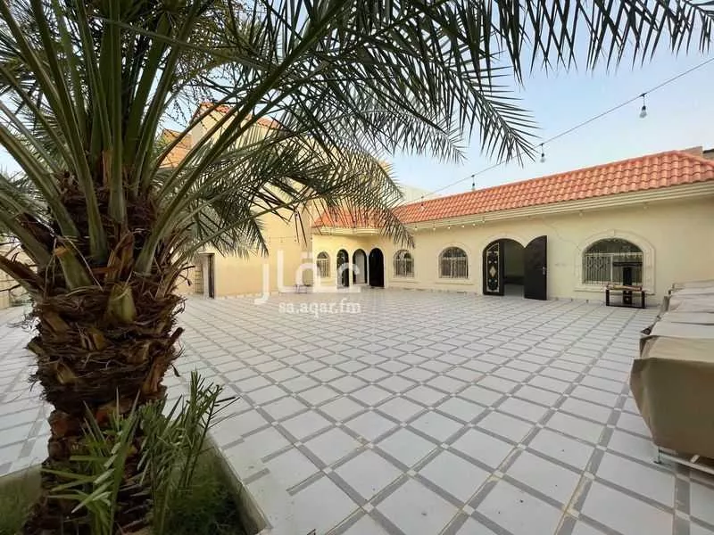 شقة 14 غرف في الحائر 10