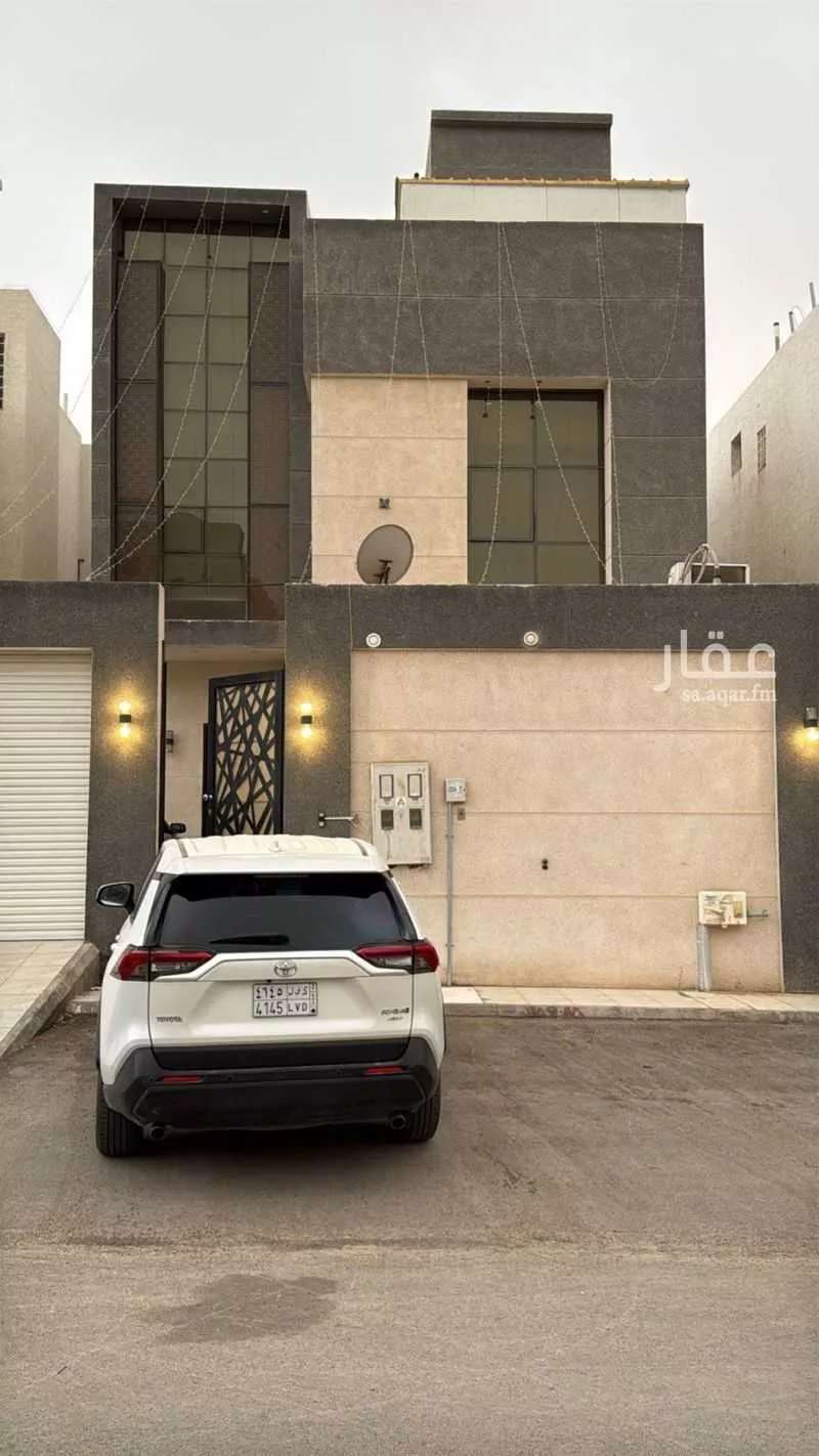 فيلا 4 غرف في لبن