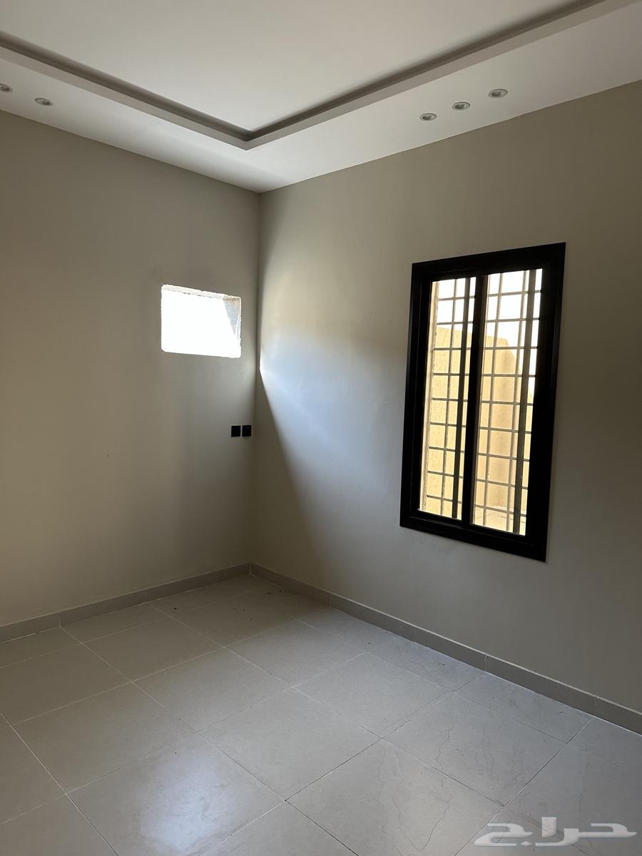 فيلا  في ولي العهد 3