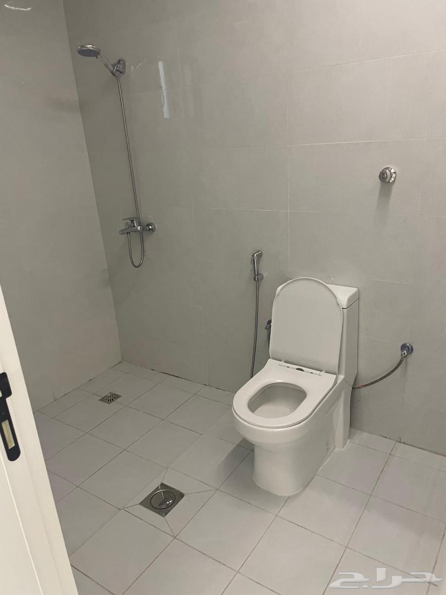 شقة 3 غرف في الرانوناء 4