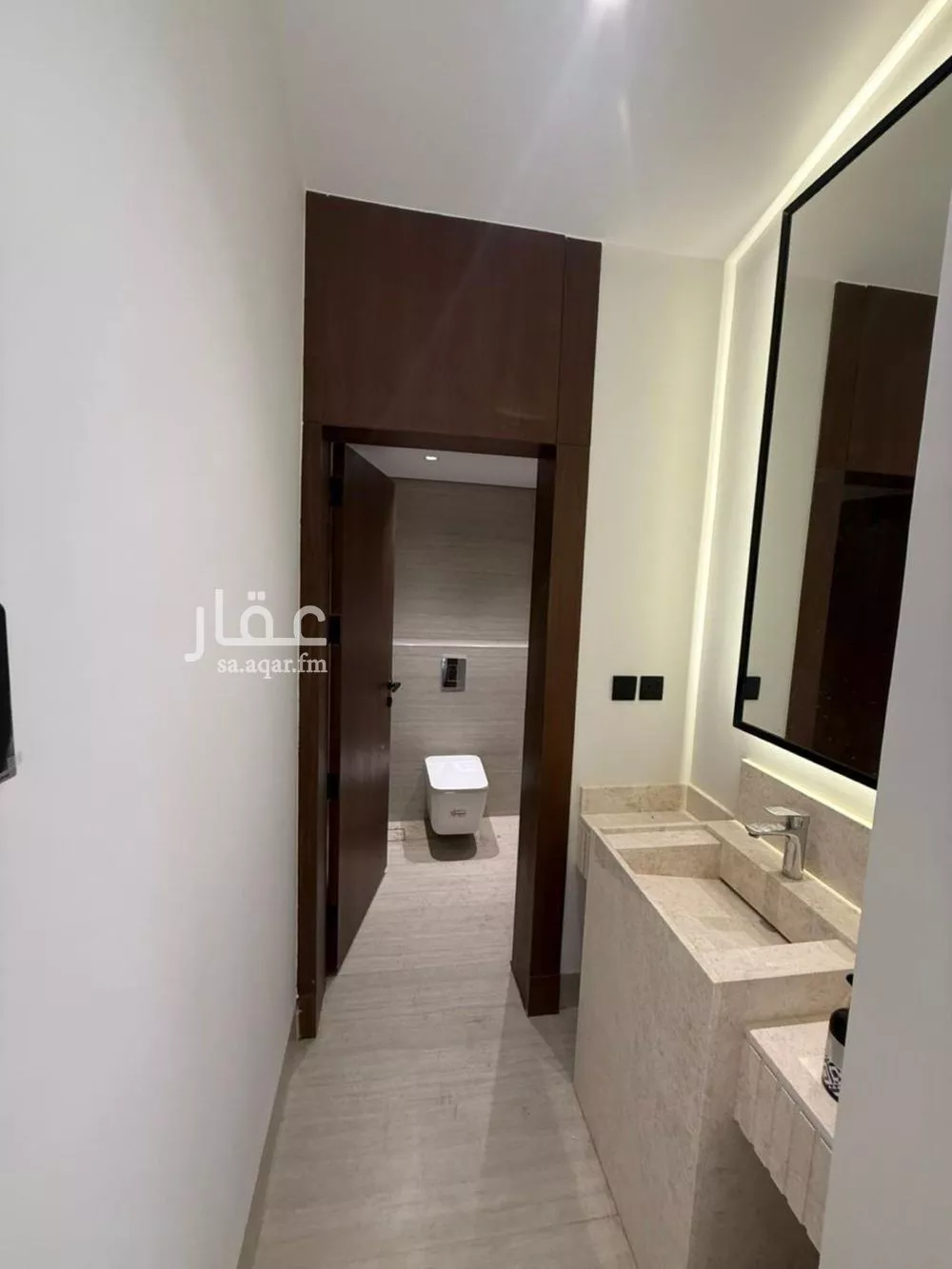فيلا 8 غرف في المهدية 9