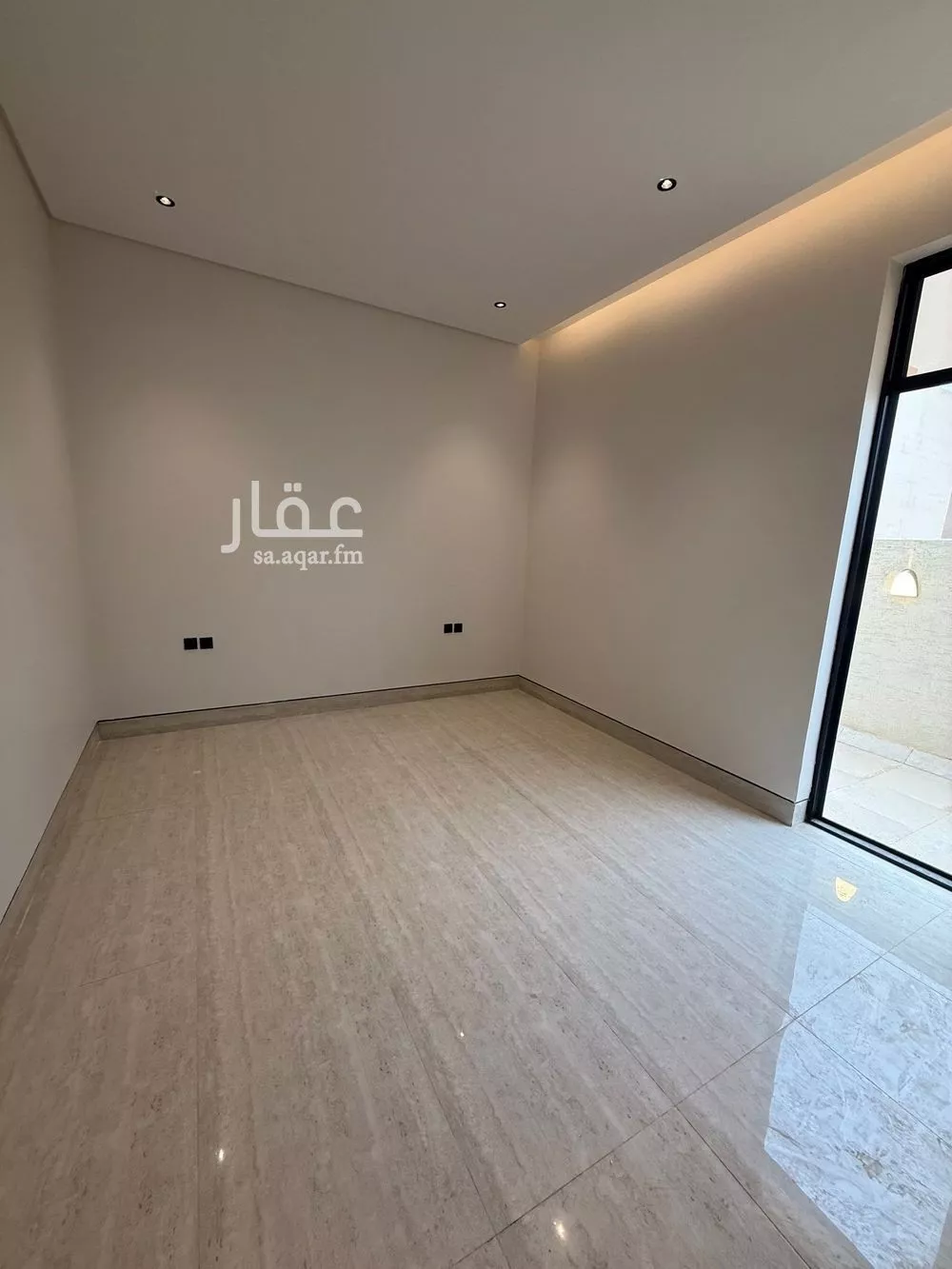 فيلا 8 غرف في المهدية 27