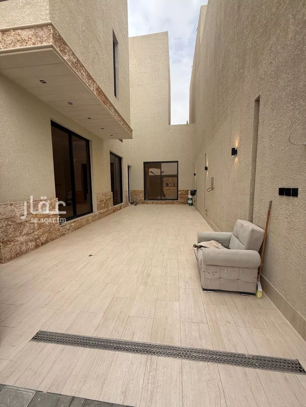 8 bedroom villa in Al Mahdiyyah 5
