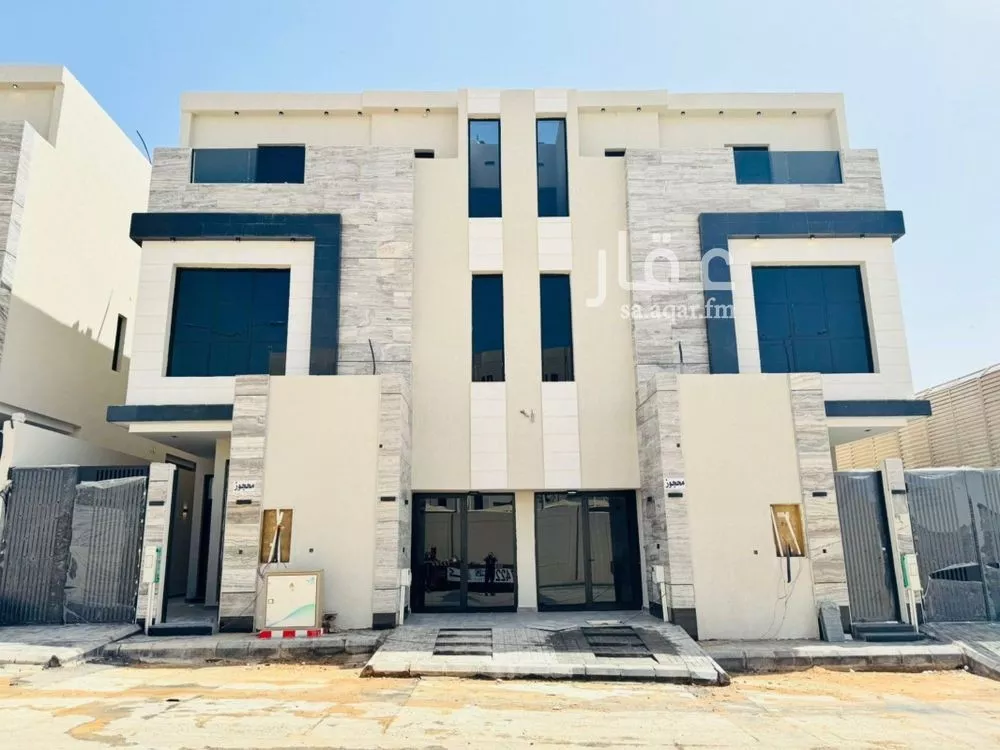 5 bedroom villa in King Faisal, Riyadh 9