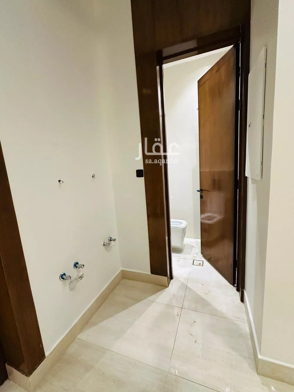 6 bedroom villa in Al Rimal 6