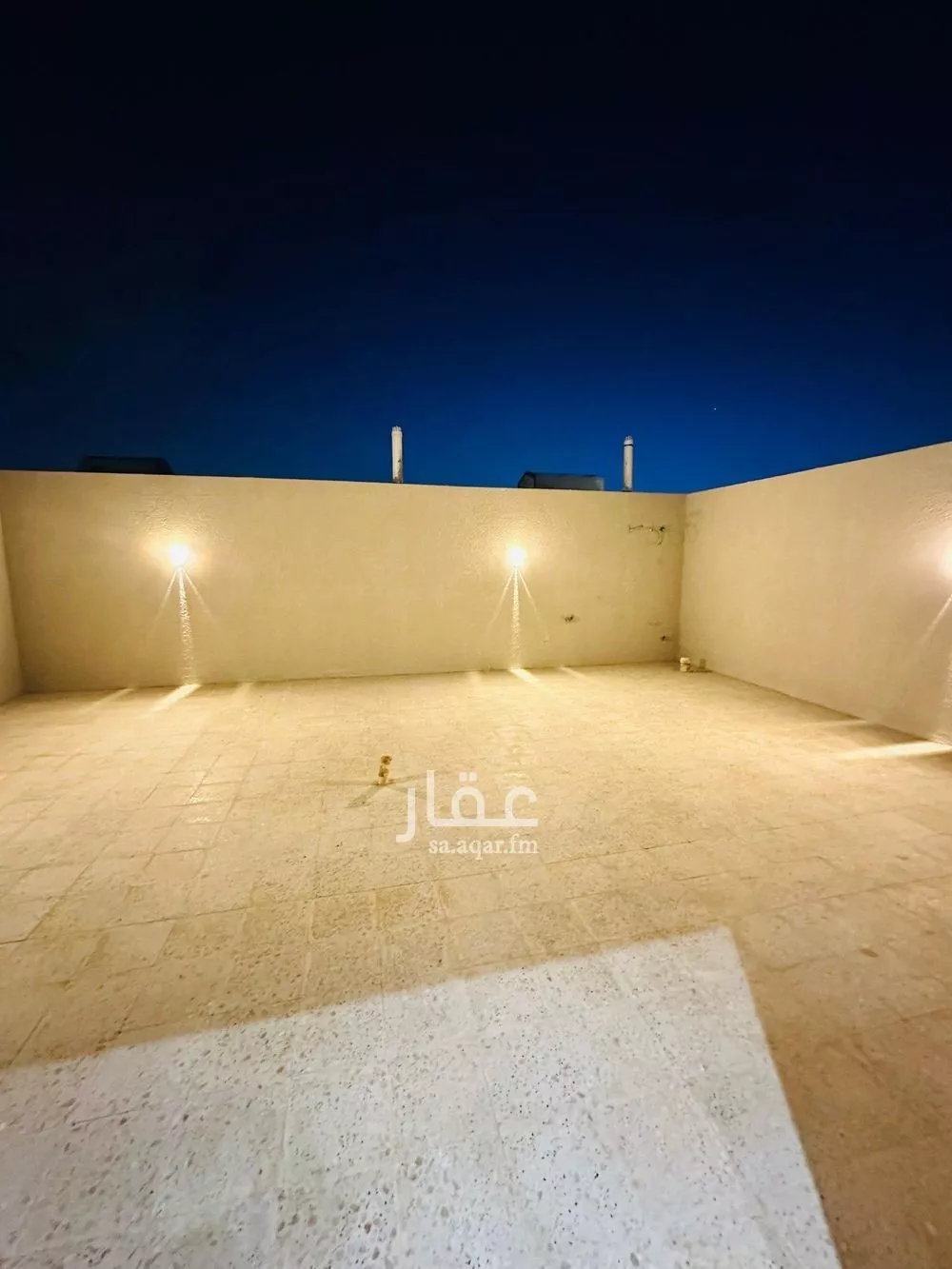 6 bedroom villa in Al Rimal 7