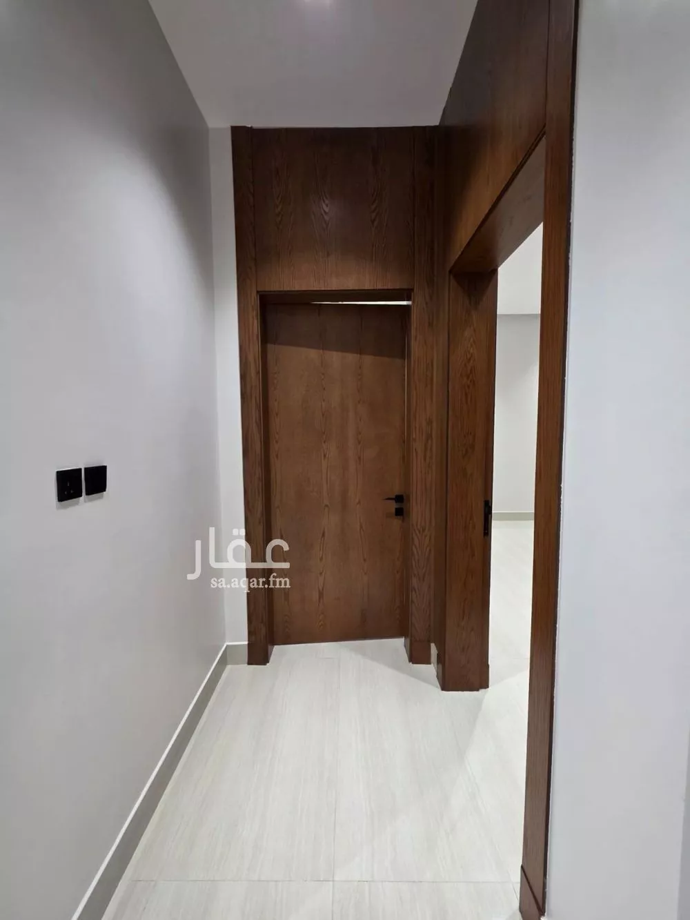 فيلا 6 غرف في الملك فيصل 21