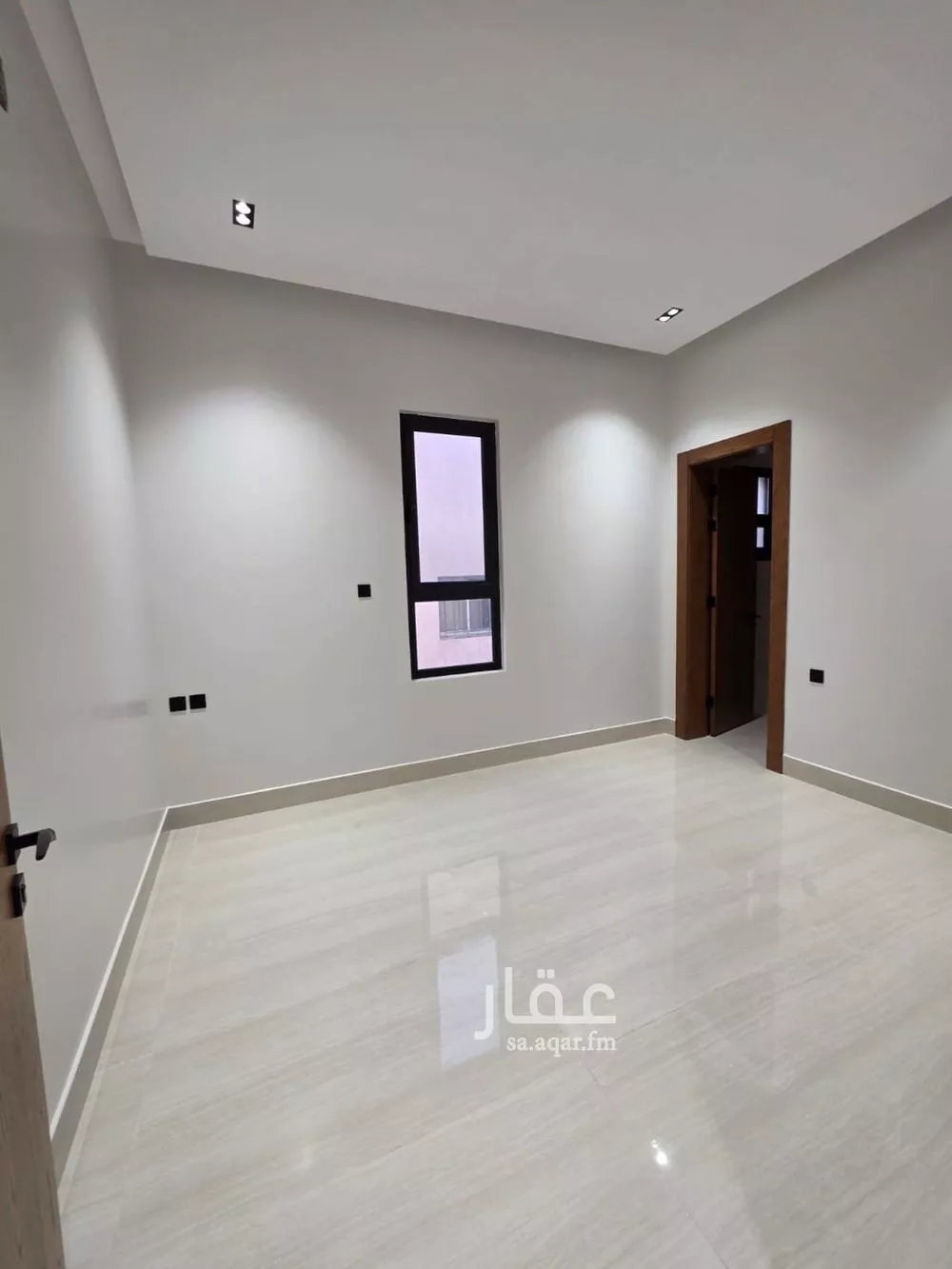 فيلا 6 غرف في الملك فيصل 29