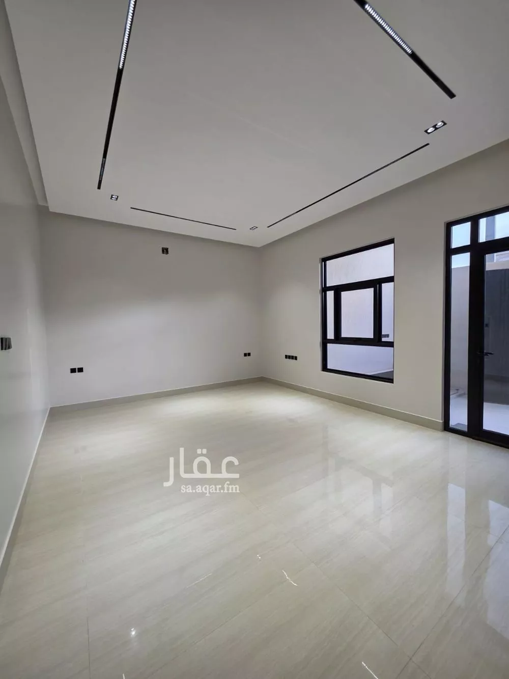 فيلا 6 غرف في الملك فيصل 7