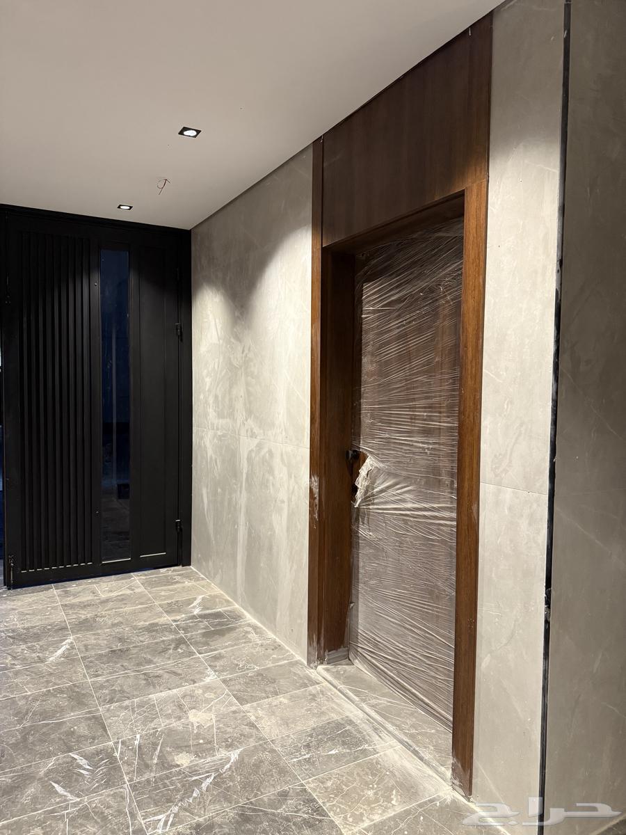 شقة 5 غرف في العاقول 2