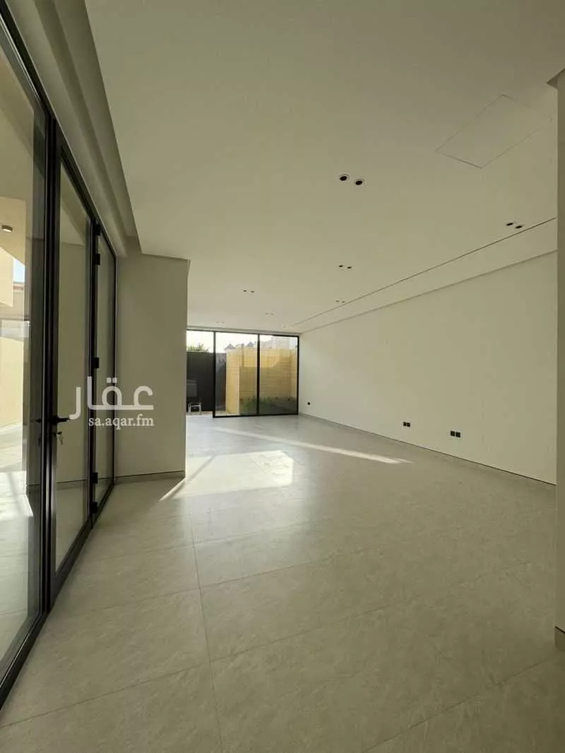 5 bedroom villa in Al Narjis 7