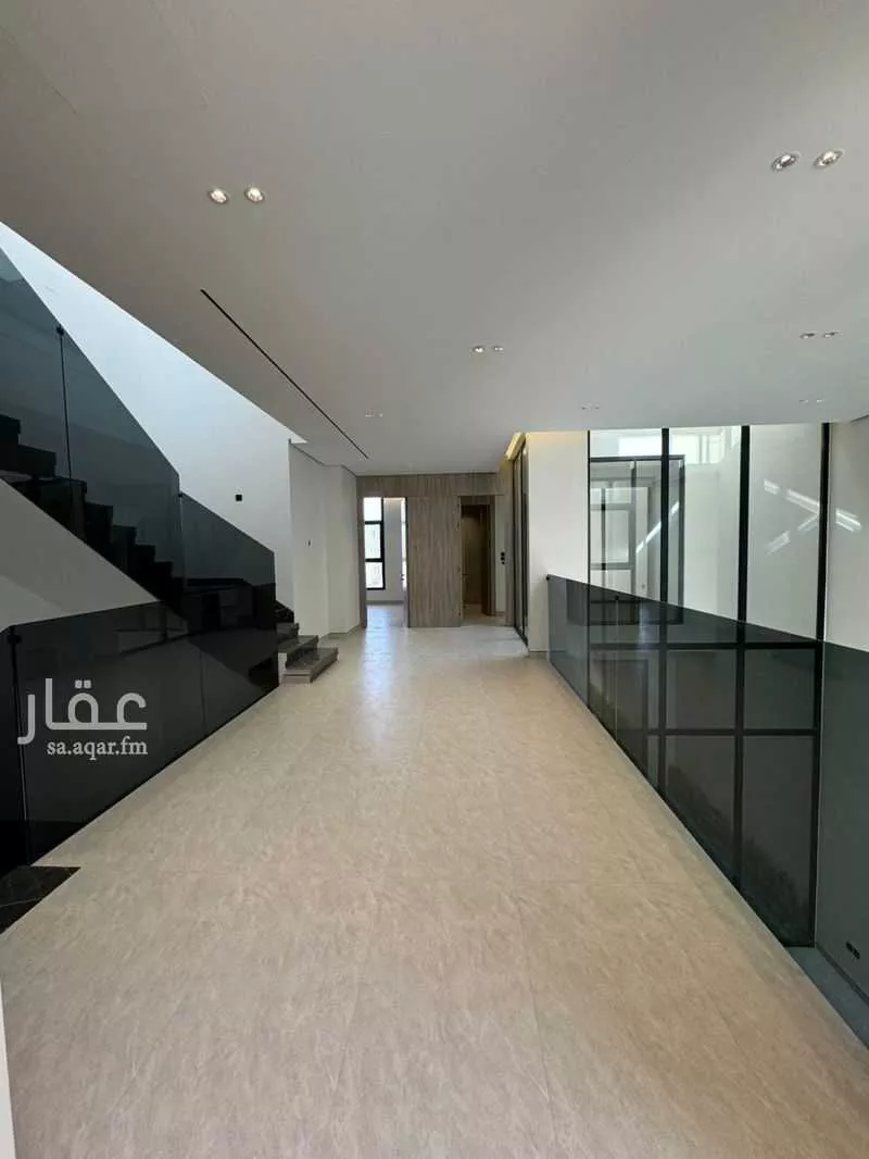 5 bedroom villa in Al Narjis 8