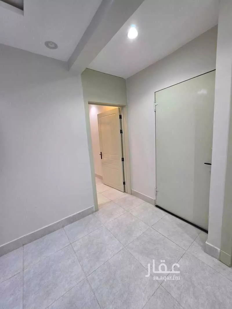 4 bedroom apartment in Dhahrat Laban, Riyadh 6