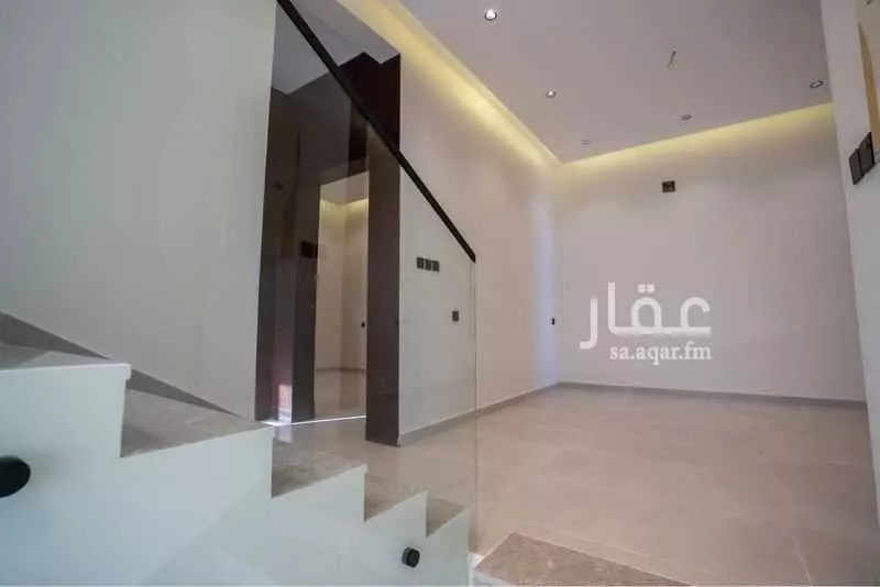 6 bedroom villa in Al Janadriyah 12