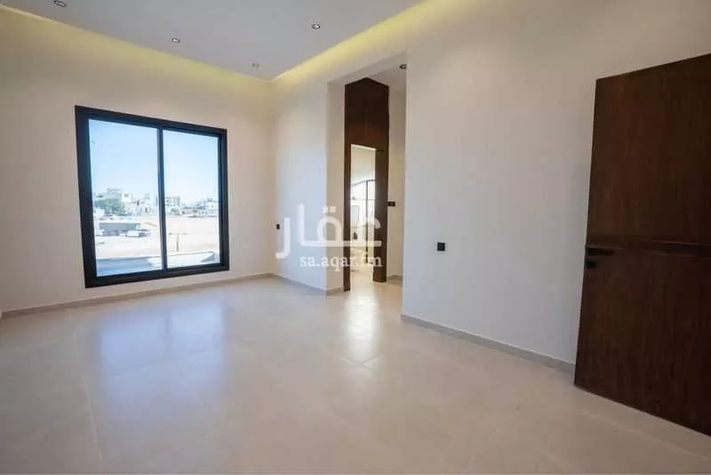 6 bedroom villa in Al Janadriyah 16