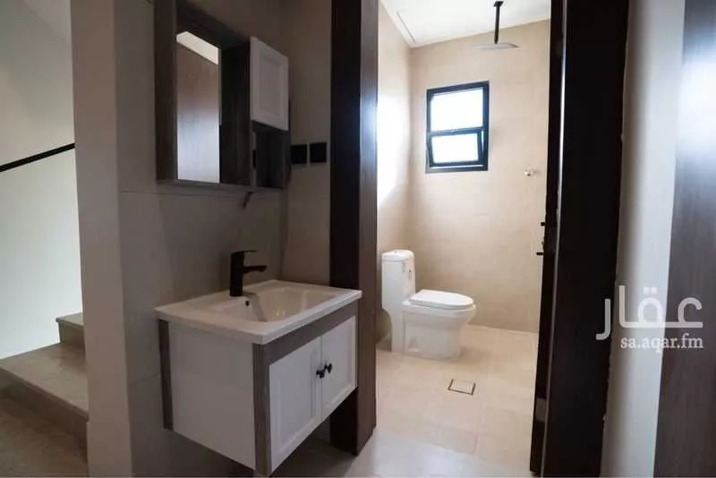 6 bedroom villa in Al Janadriyah 19