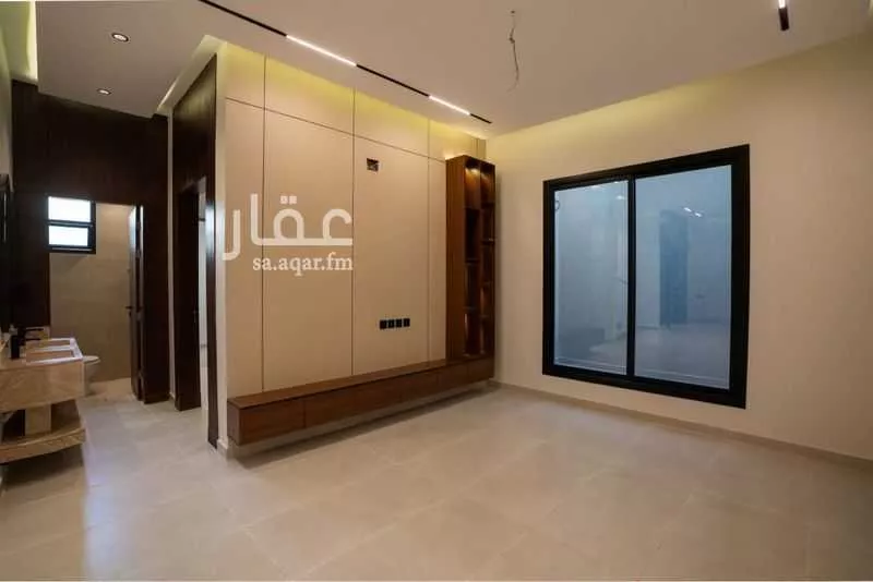 6 bedroom villa in Al Janadriyah 7