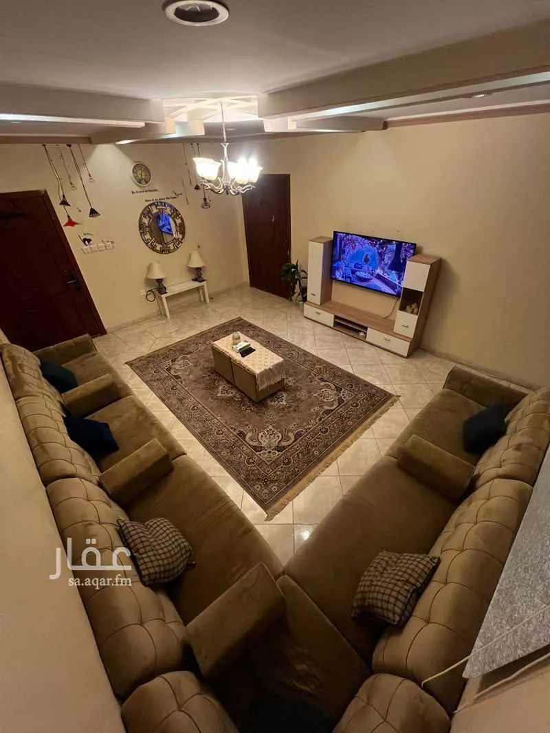 شقة 6 غرف في بطحاء قريش 5