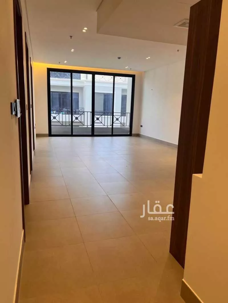 شقة 4 غرف في الحزام الذهبي 1