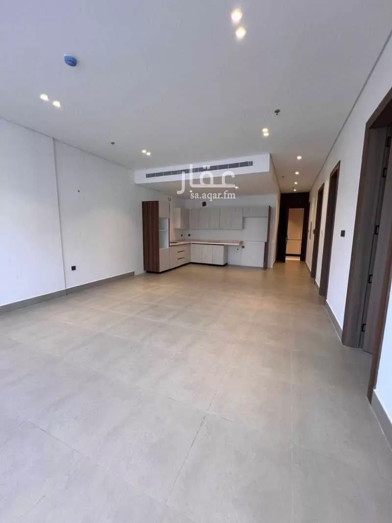 شقة 4 غرف في الحزام الذهبي 3