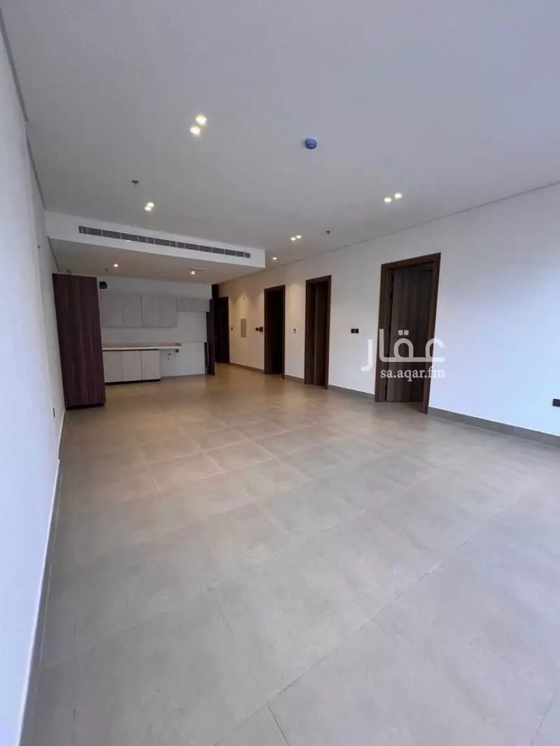 شقة 4 غرف في الحزام الذهبي 5