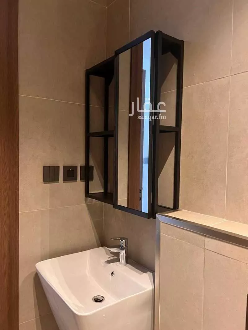 4 bedroom apartment in Al Hizam Al Thahabi, Eastern Province 6