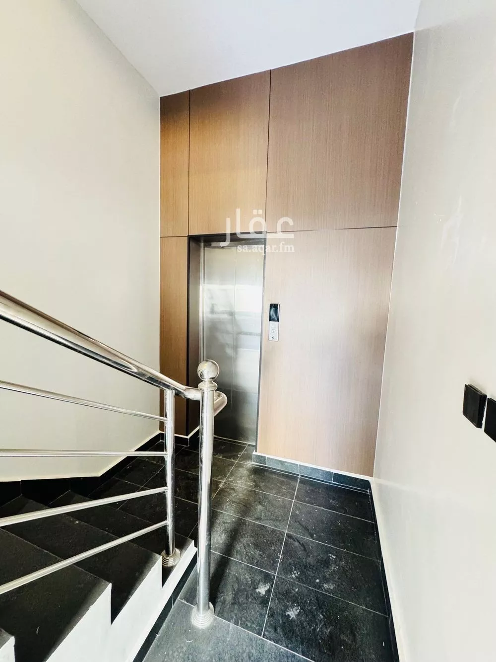 3 bedroom floor in Al Yarmouk 3