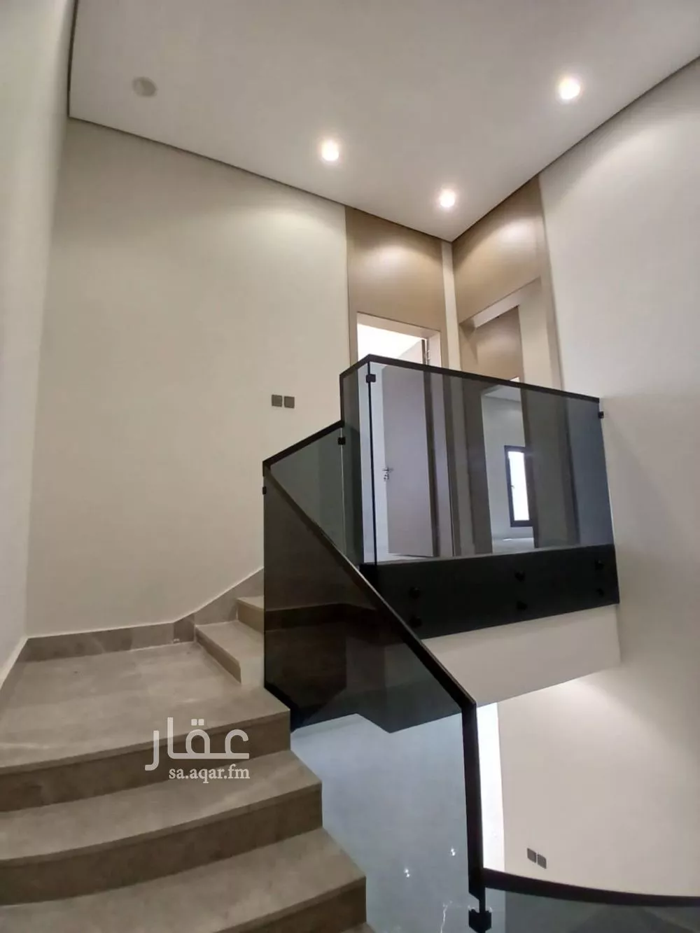 دور 4 غرف في الجنادرية 1