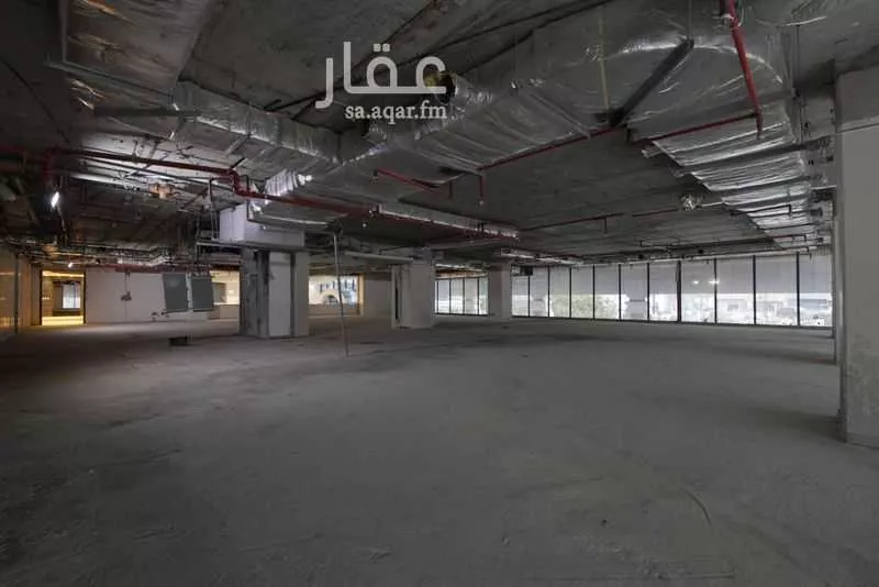 650 sqm office in Al Olaya 20