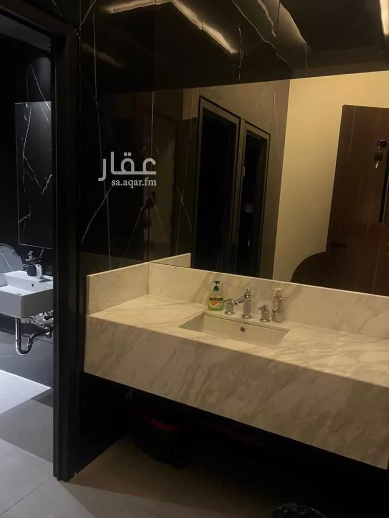 مكتب 112 م² في الملقا 1