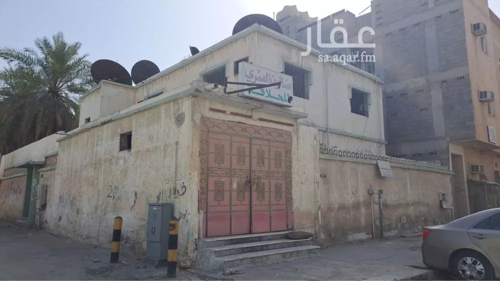 أرض 325 م² في الخليج 2