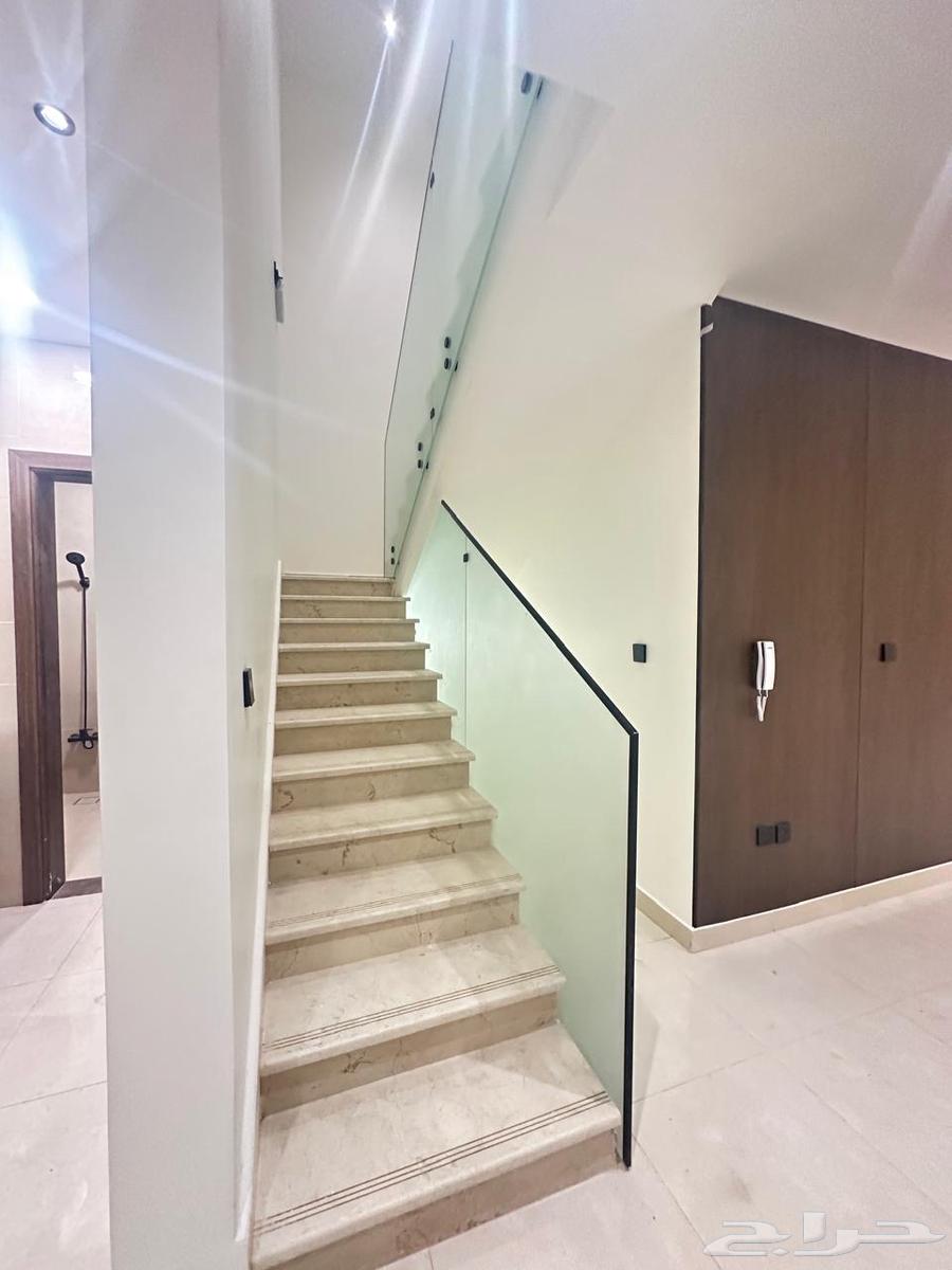 شقة 7 غرف في الحزم 3