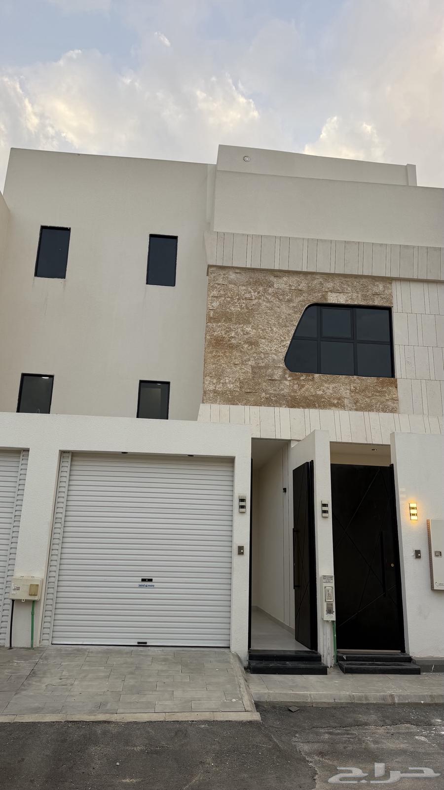 5 bedroom apartment in Badr