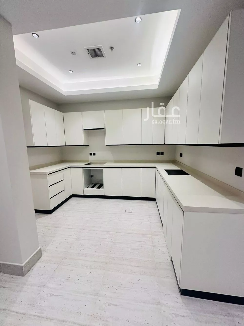 3 bedroom apartment in King Abdul Aziz, Riyadh 10