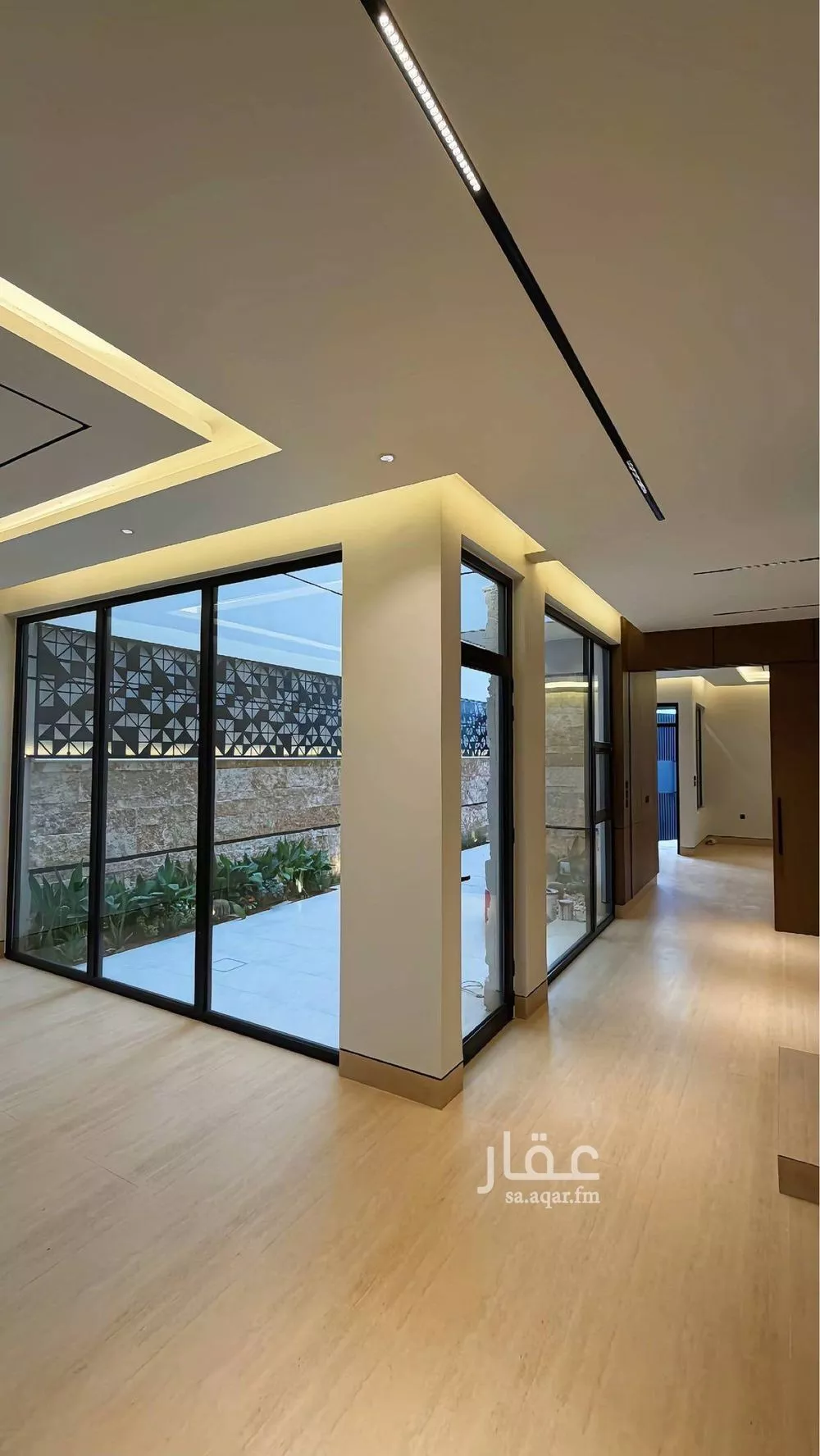 6 bedroom villa in Al Mahdiyyah 2