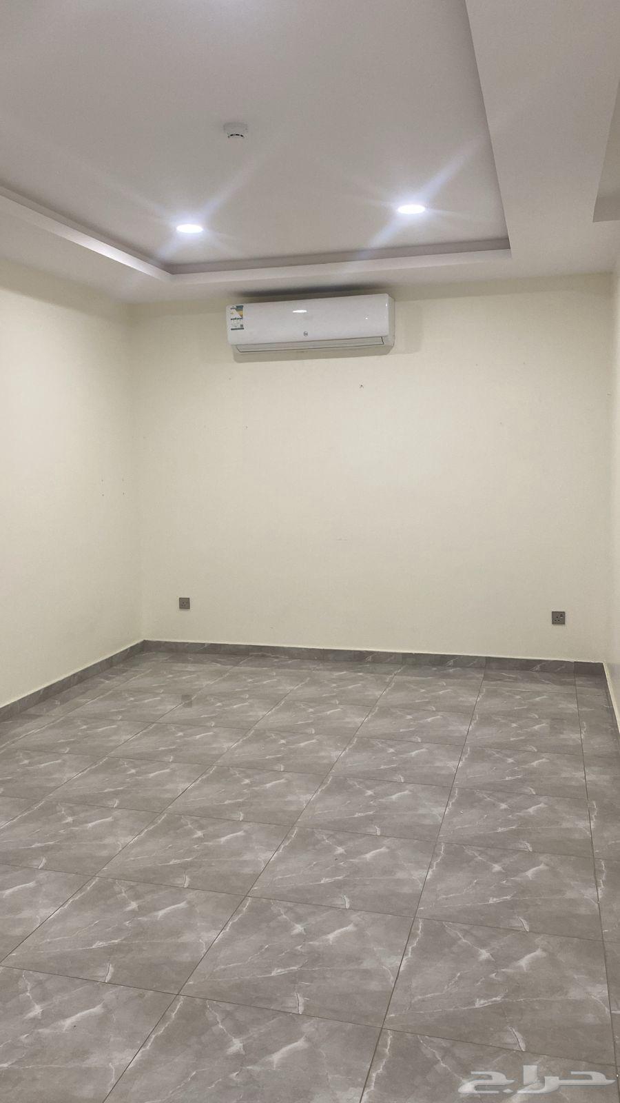 شقة 3 غرف في طويق 1