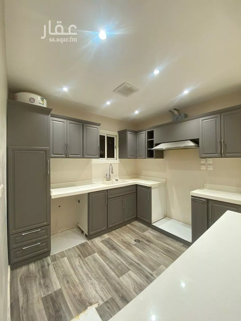 3 bedroom apartment in Al Izdihar 5