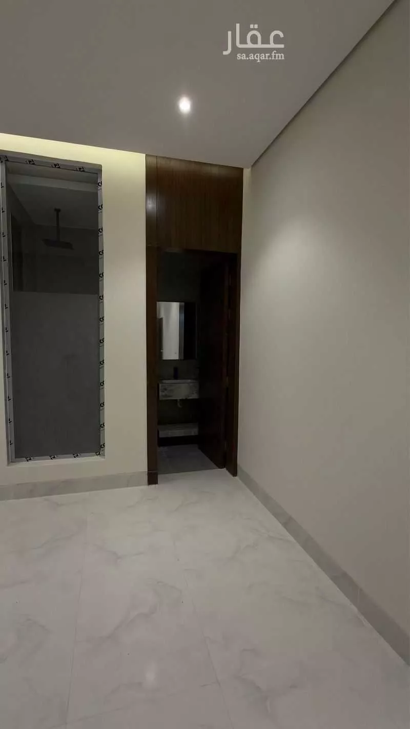 5 bedroom floor in Al Janadriyah 12