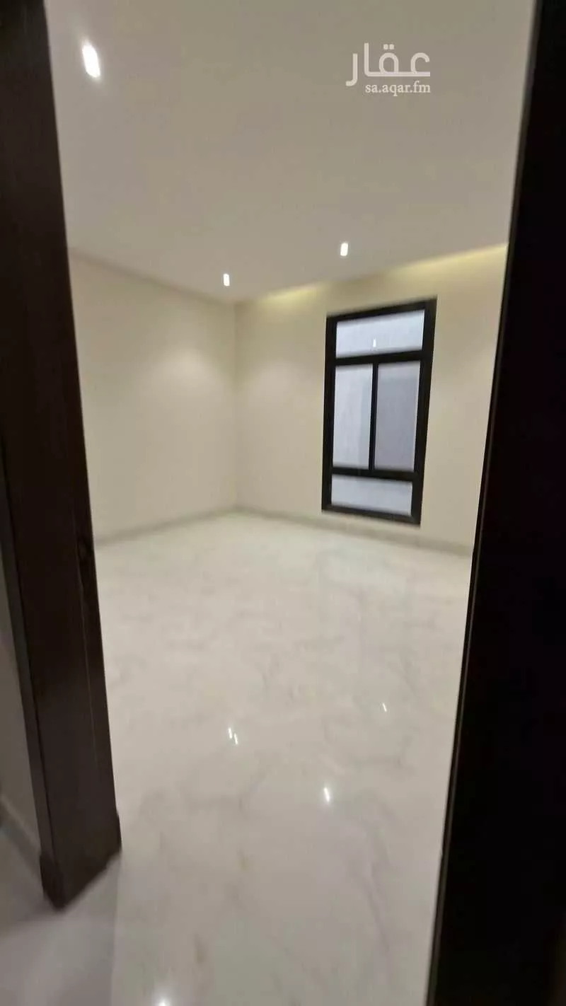 5 bedroom floor in Al Janadriyah 15