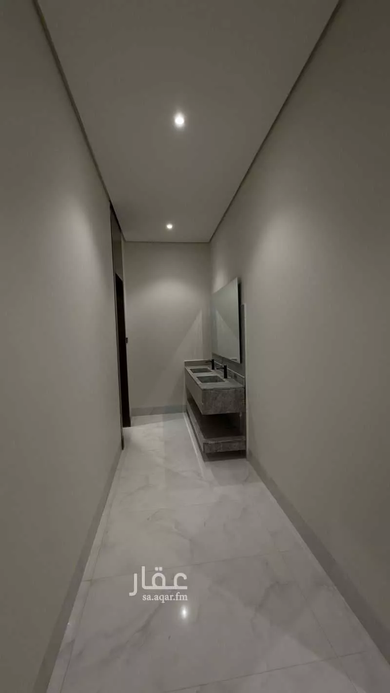 5 bedroom floor in Al Janadriyah 16