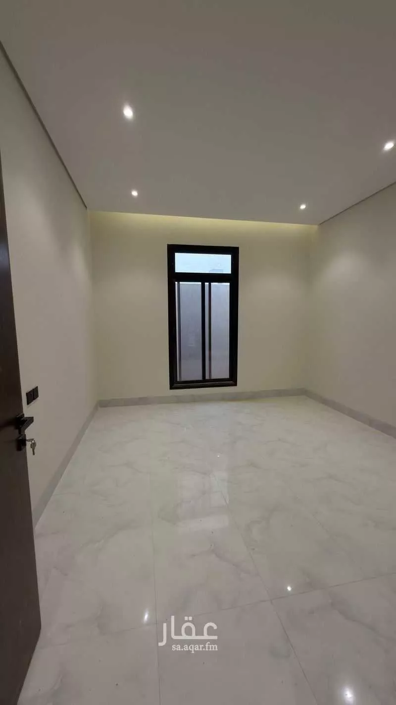 5 bedroom floor in Al Janadriyah 4