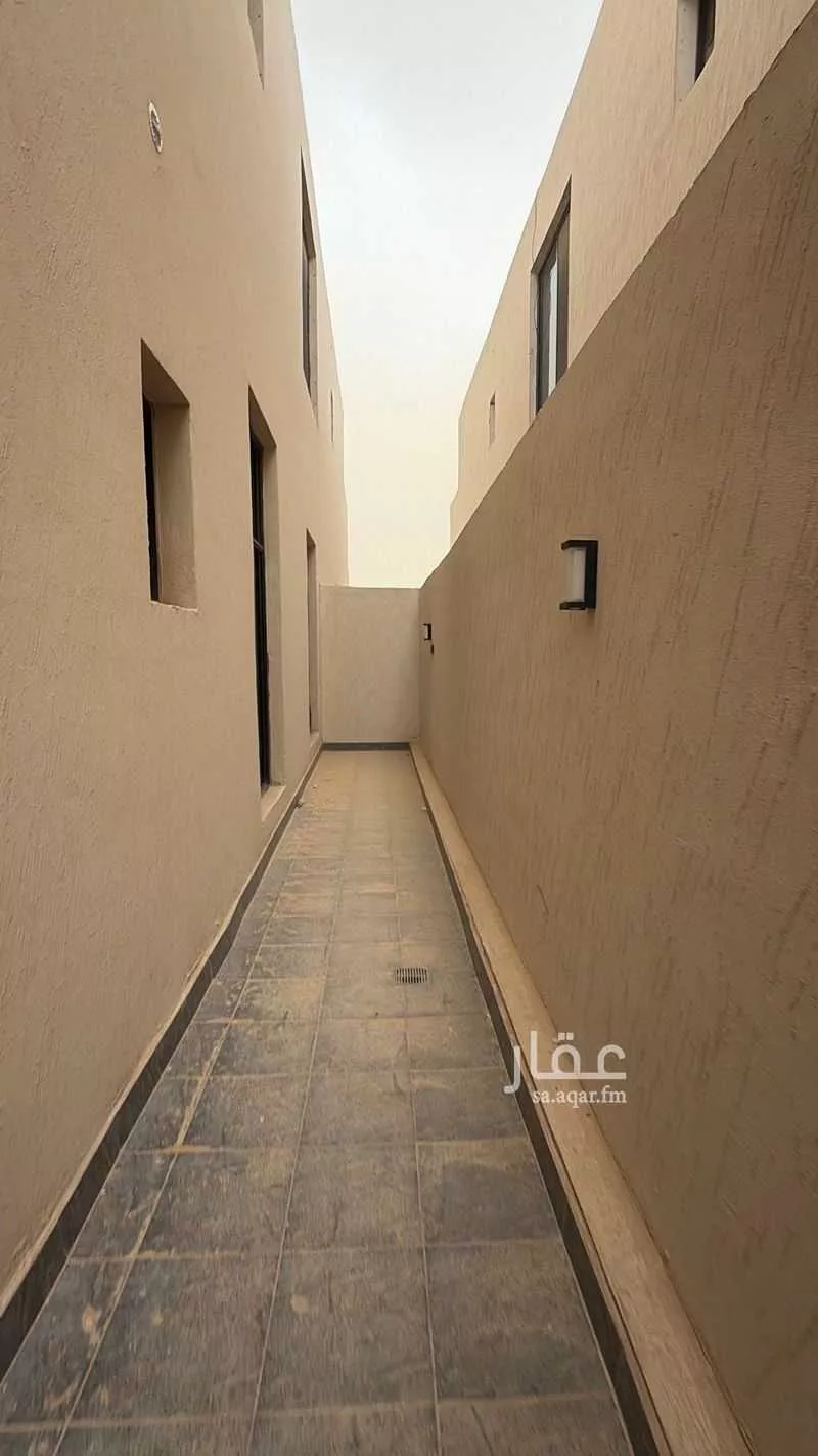 5 bedroom floor in Al Janadriyah 10