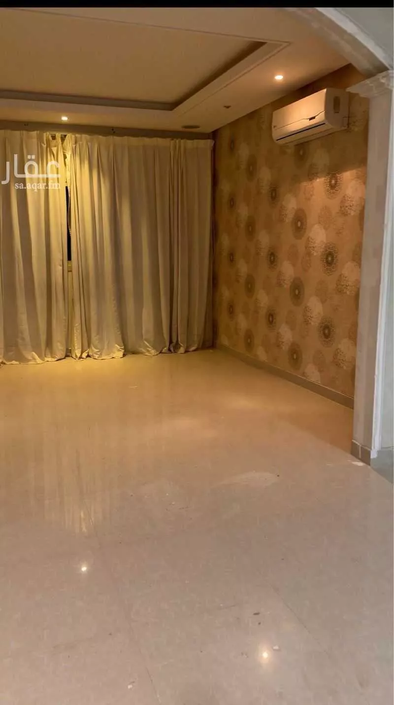 5 bedroom villa in Dhahrat Laban 7