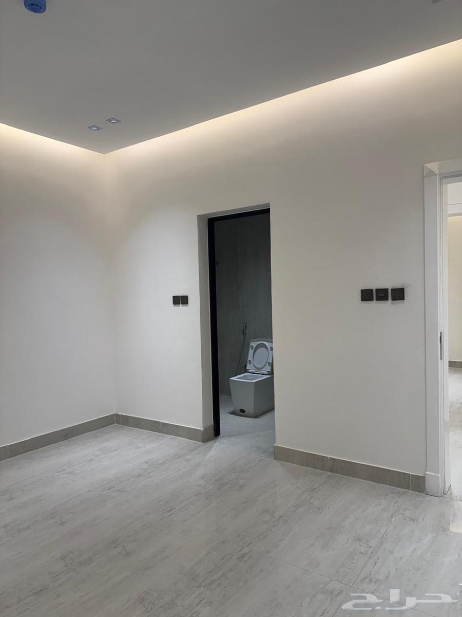 شقة 4 غرف في السيف 2