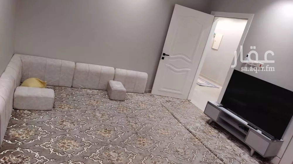 5 bedroom apartment in Dhahrat Laban 4