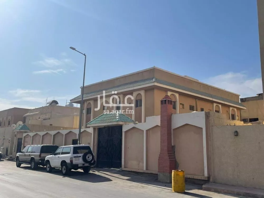 فيلا 14 غرف في النهضة