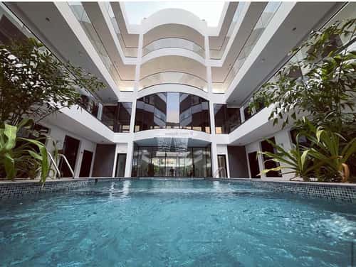 5 bedroom villa in Abhur South 17