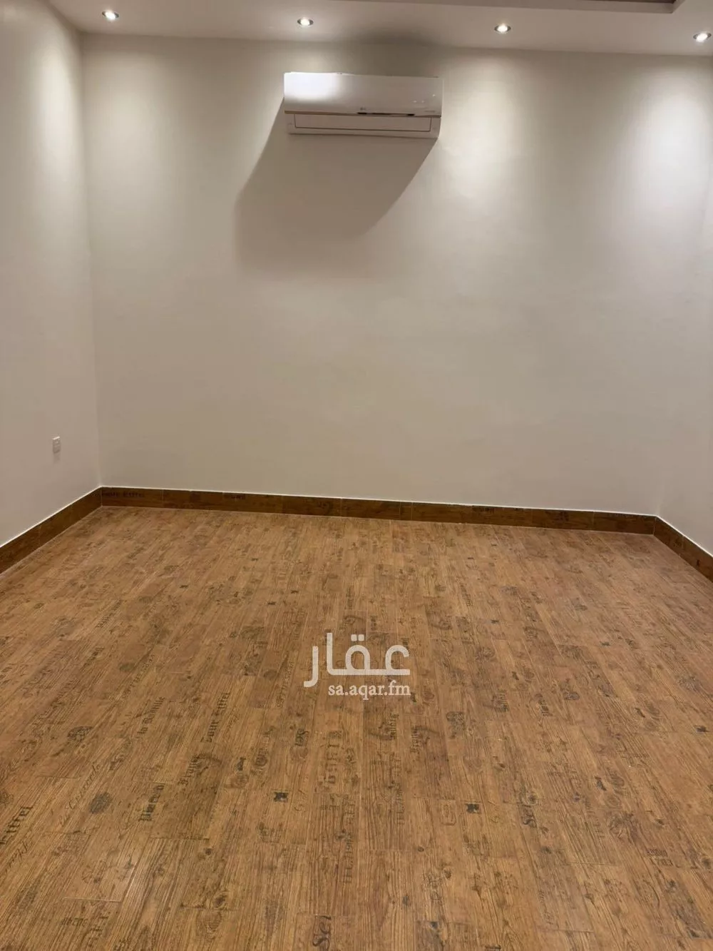 شقة 3 غرف في العارض 7